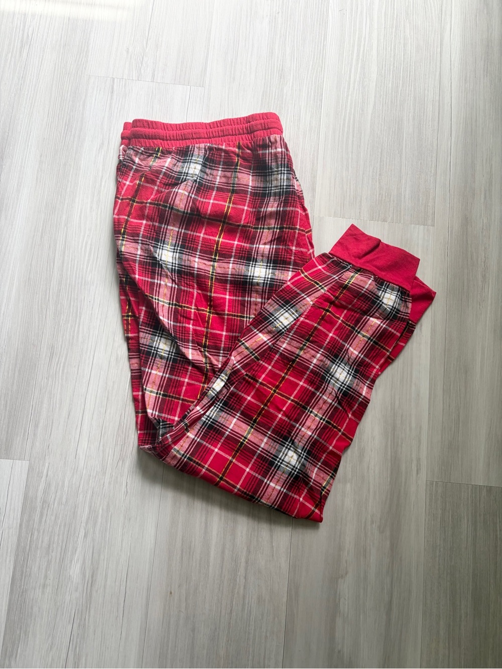 Secret Treasures Red Plaid Sleep Pajama Pants